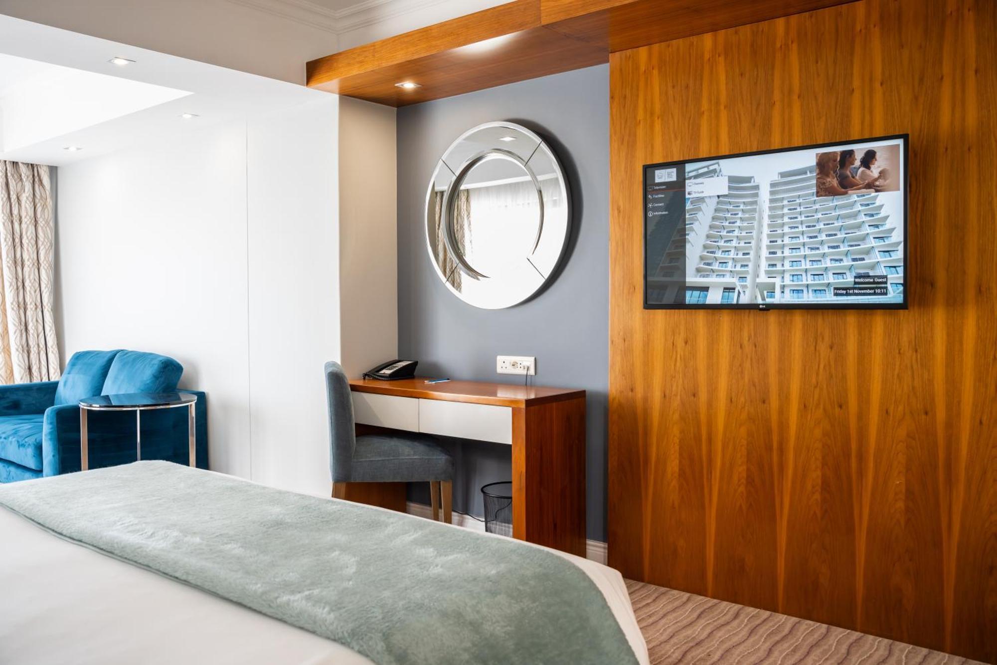 เบลาเบิร์ก บีช โฮเต็ล Hotel โบลแบร์กสตรานด์ ภายนอก รูปภาพ