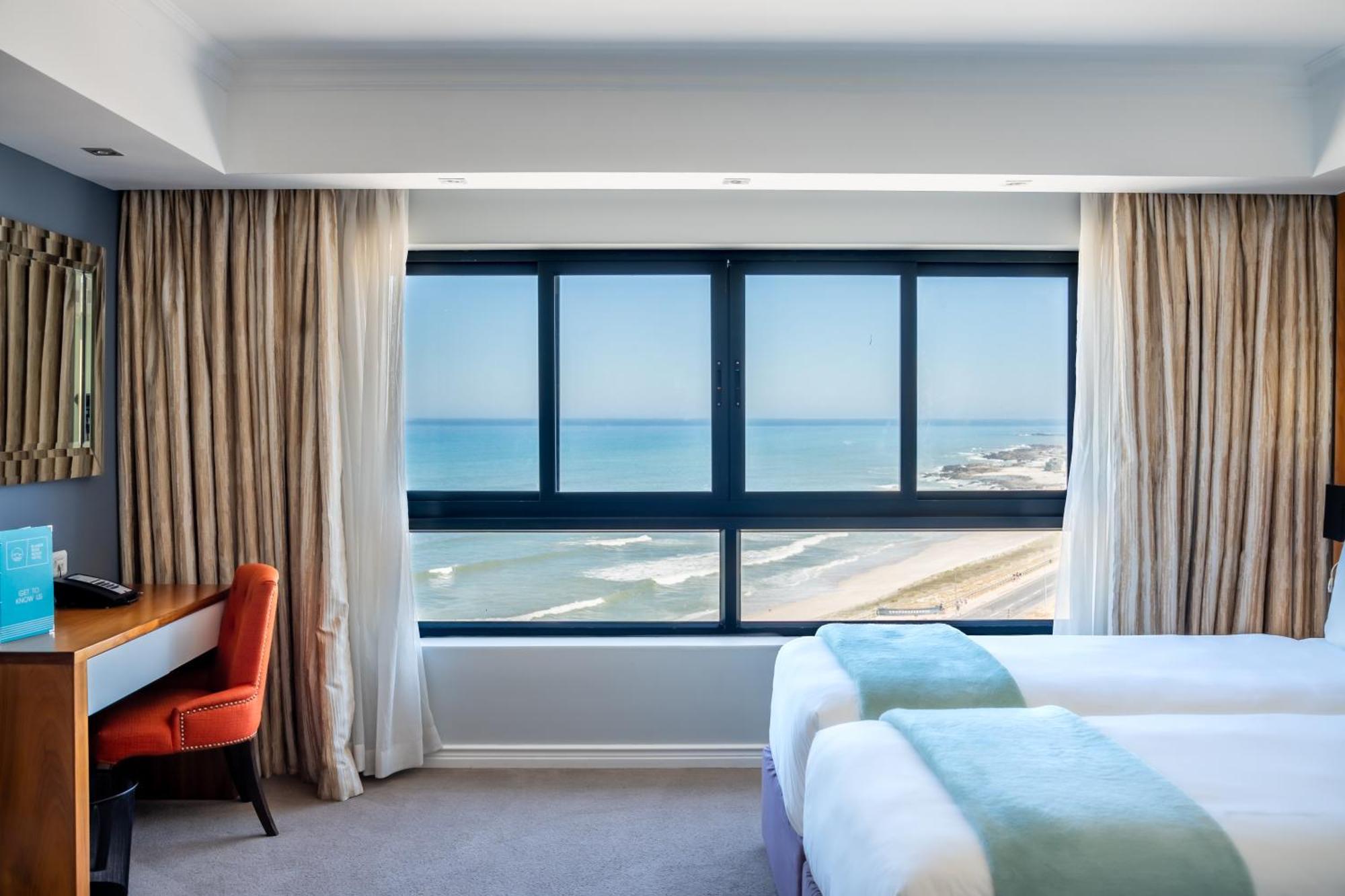 เบลาเบิร์ก บีช โฮเต็ล Hotel โบลแบร์กสตรานด์ ภายนอก รูปภาพ